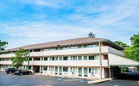 Quality Inn & Suites Gibsonia - Pittsburgh North